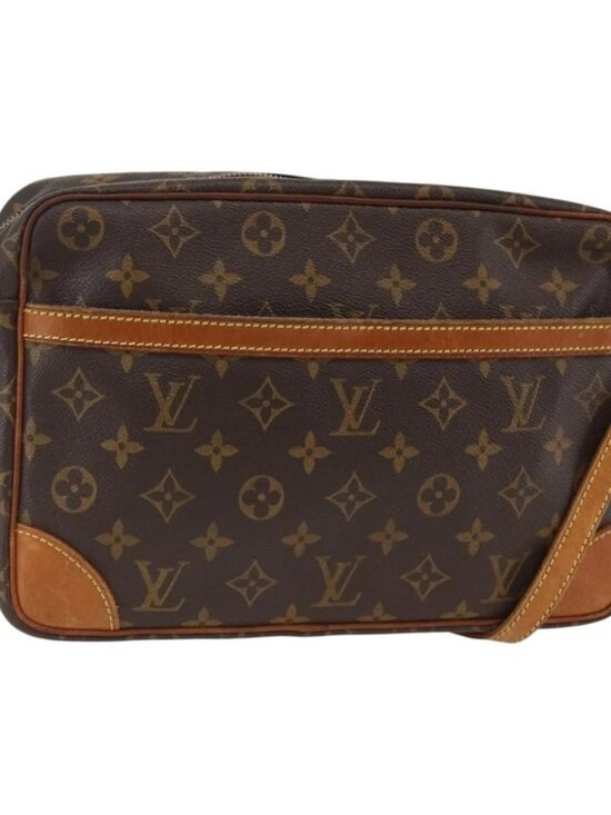 Louis Vuitton Handbags - LOUIS VUITTON Monogram Trocadero 30 Shoulder Bag